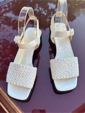 Salvatore Ferragamo White Woven Front Slingback Sandals